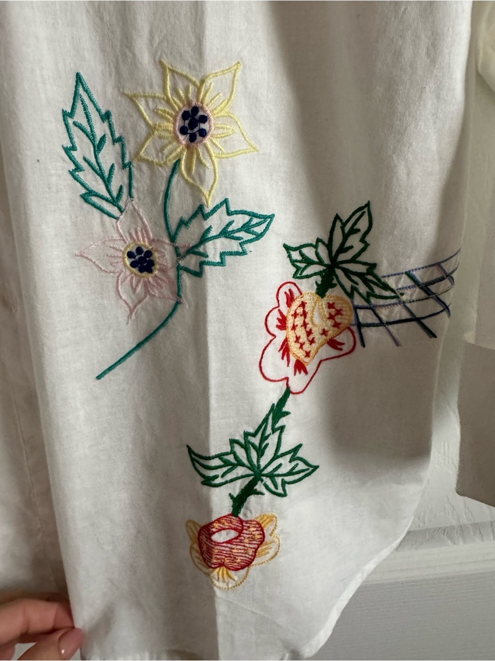 NWT NATURAL LIFE Barcelona Embroidered Cotton Button-Down Shirt - Picture 7 of 9